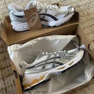 Size 11 - ASICS Gel Kayano 14 White Tai-Chi Yellow